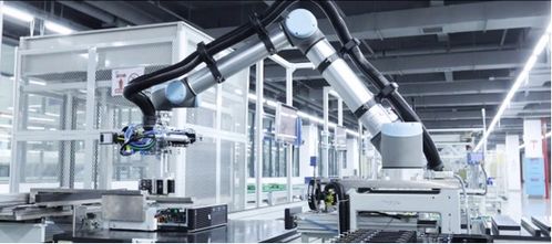 從“腦聰目明”掘進機到“智慧列車” 計算機網(wǎng)絡(luò)技術(shù)驅(qū)動下的中國智造品牌崛起